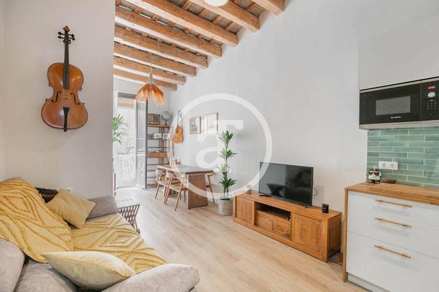 Piso en Alquiler en Carrer de Mozart en Vila de Gràcia