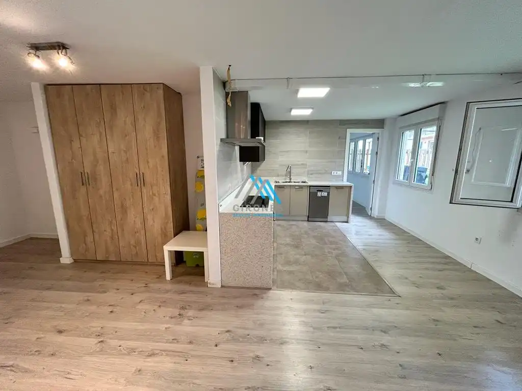 Küche von Wohnung zum Verkauf in Santa Cristina d'Aro mit Heizung und Terrasse