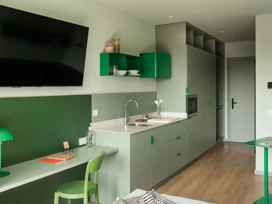 Kitchen of Study for rent in  Pamplona / Iruña  with Air Conditioner, Heating and Parquet flooring