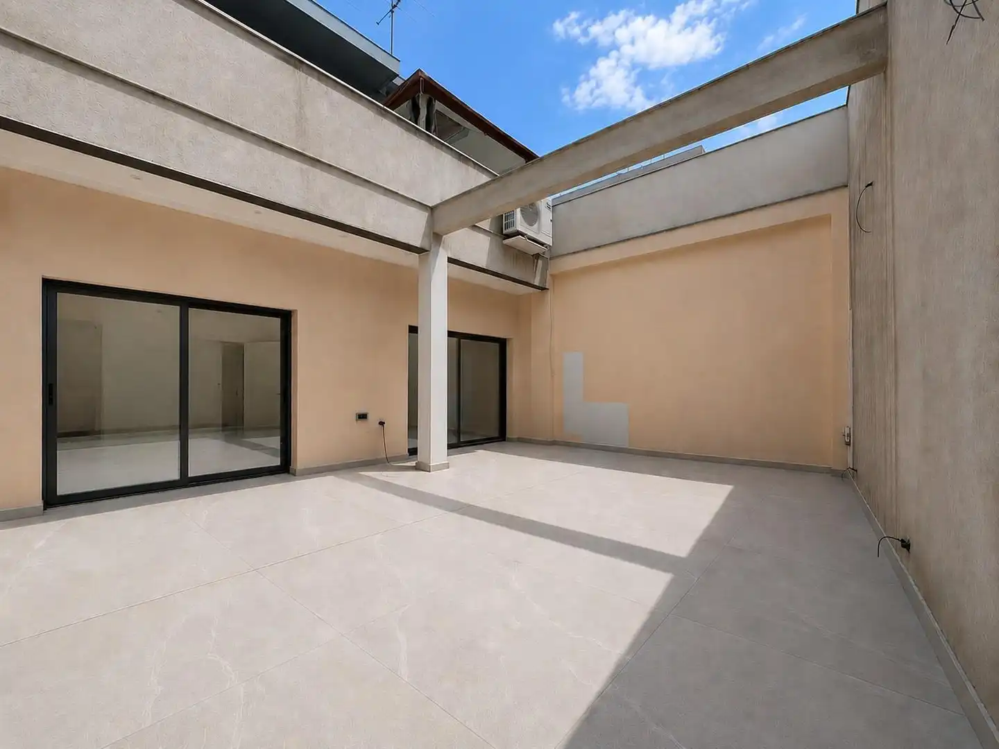 Terrasse von Erdgeschoss zum Verkauf in Mollet del Vallès mit Klimaanlage, Heizung und Terrasse
