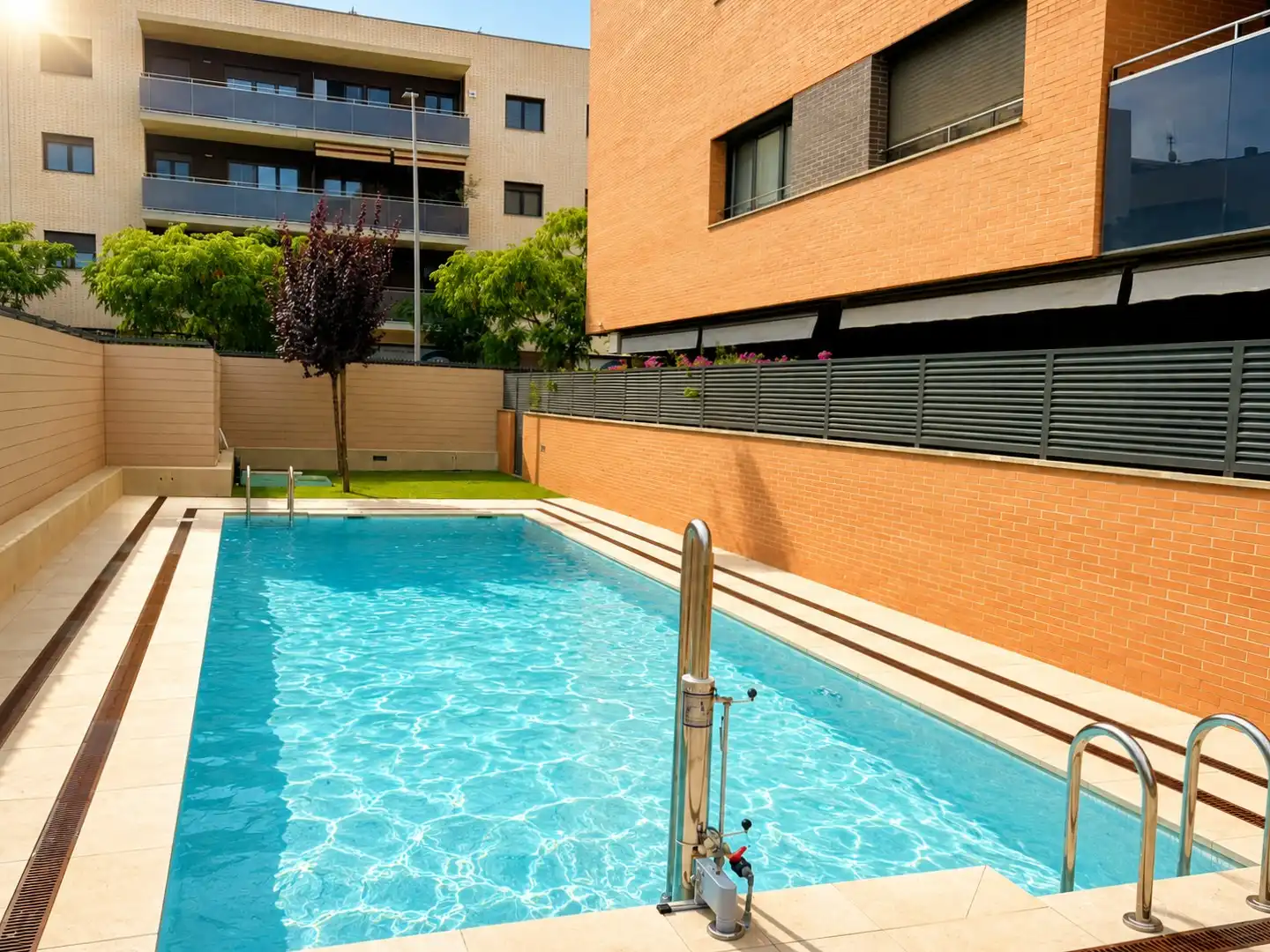 Swimming pool of Flat for sale in El Prat de Llobregat  with Air Conditioner, Parquet flooring and Terrace