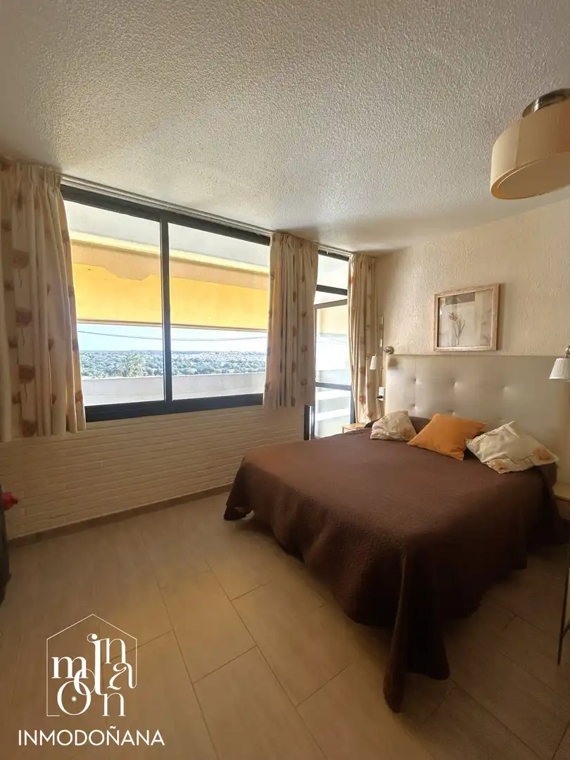 Schlafzimmer von Wohnung zum Verkauf in Almonte mit Klimaanlage, Heizung und Terrasse
