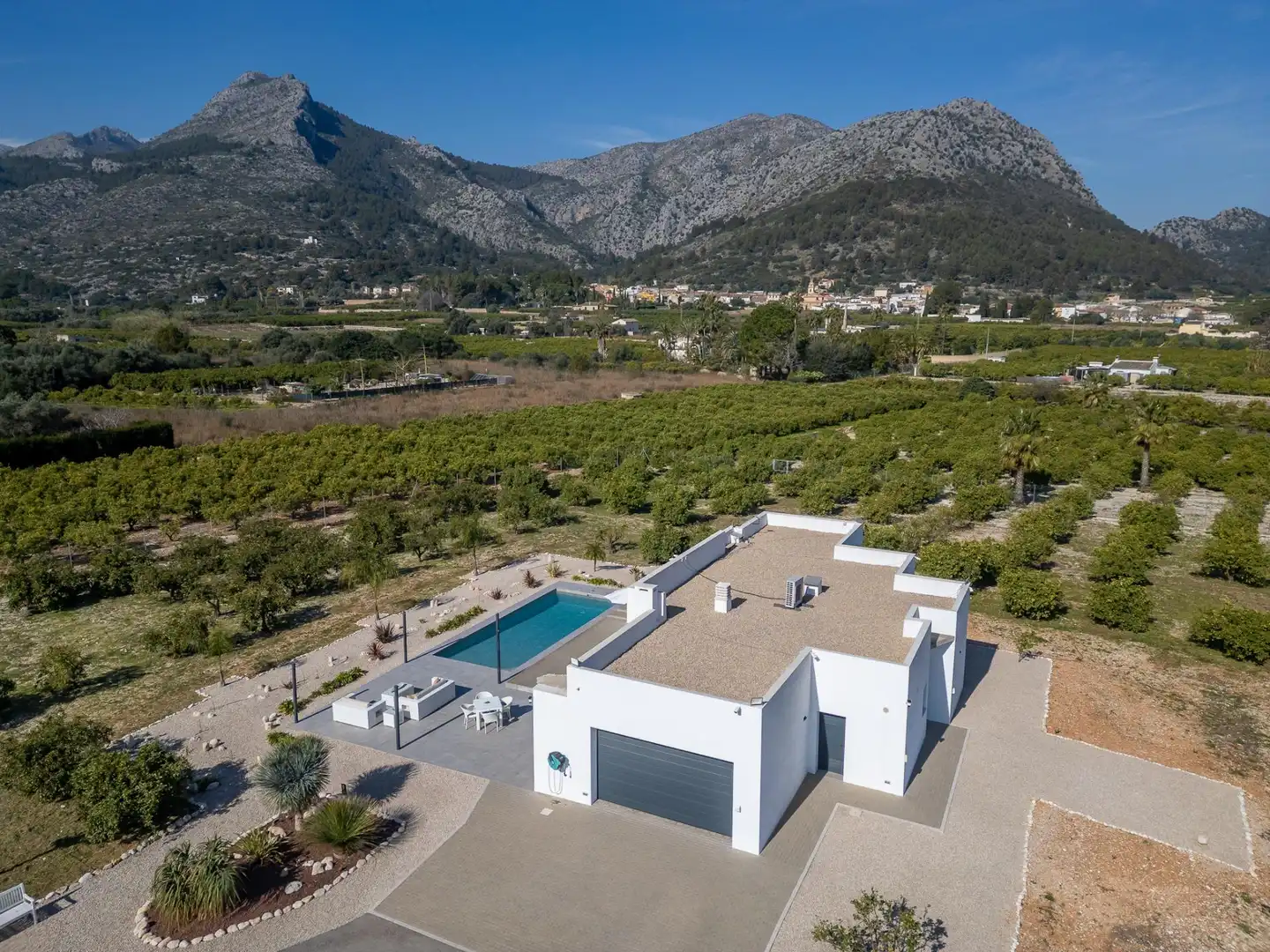 Vista exterior de Casa o chalet en venta en Tormos con Aire acondicionado, Calefacción y Piscina