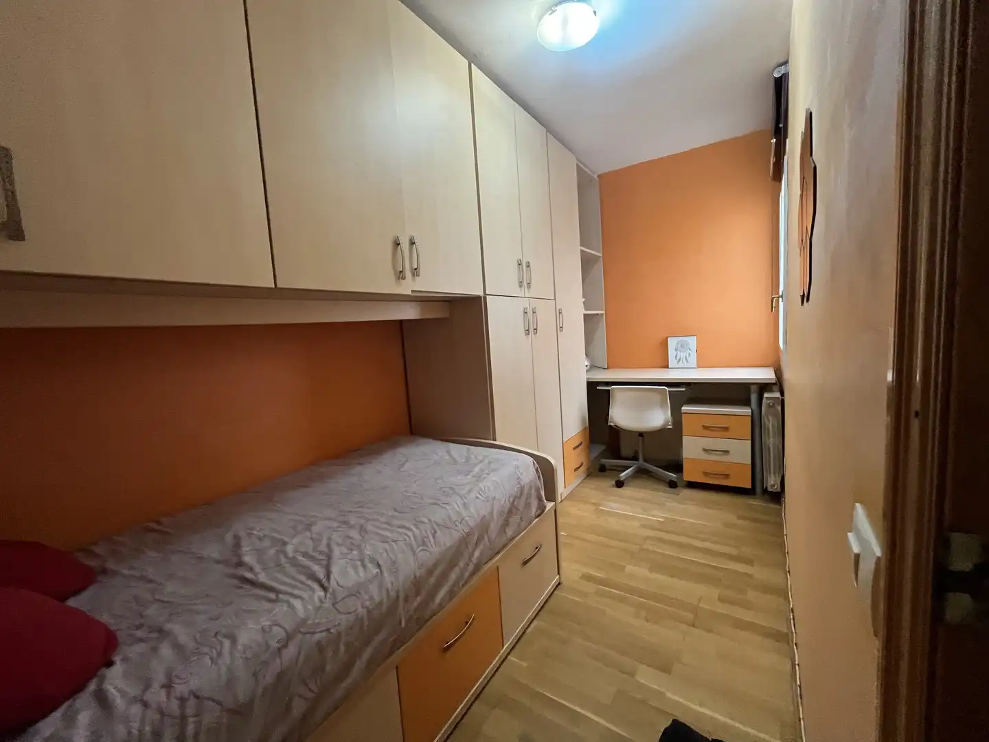 Habitación de Piso en venta en Esparreguera con Calefacción