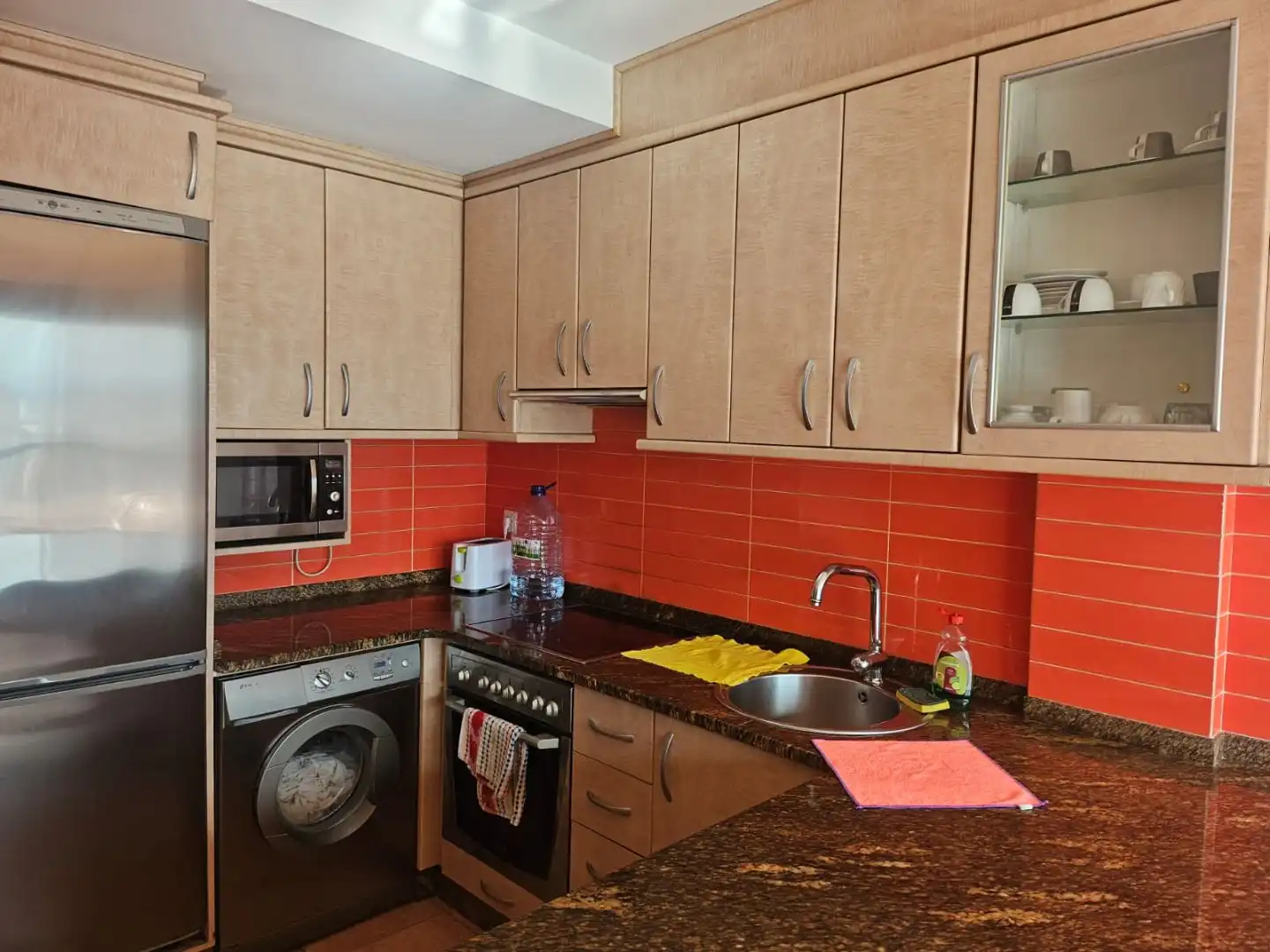 Cuina de Apartament de lloguer en A Illa de Arousa  amb Calefacció, Jardí privat i Parquet