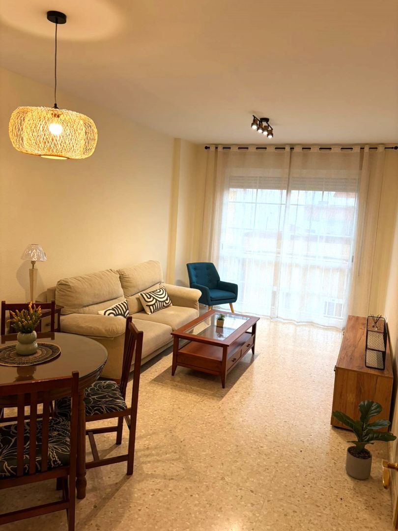 Flat to rent in Calle Gabino Tejado, San Roque - Ronda Norte