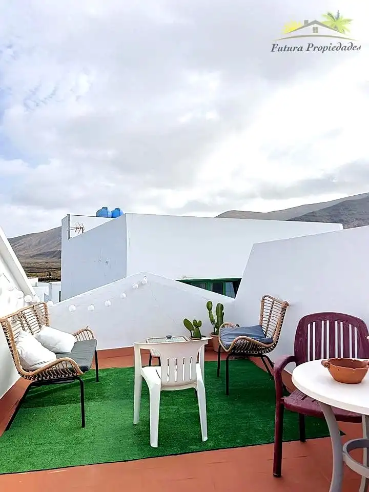 Terrasse von Erdgeschoss zum Verkauf in Haría mit Terrasse