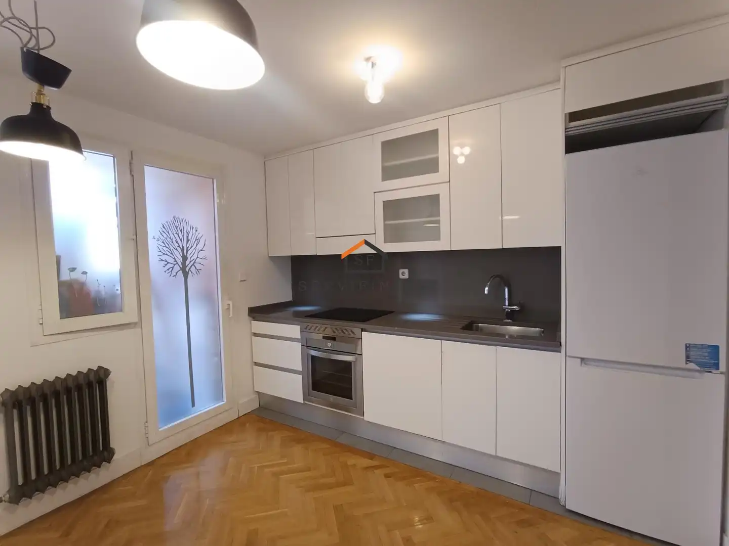 Küche von Wohnung zur Miete in Madrid mit Heizung, Parkett und Abstellraum