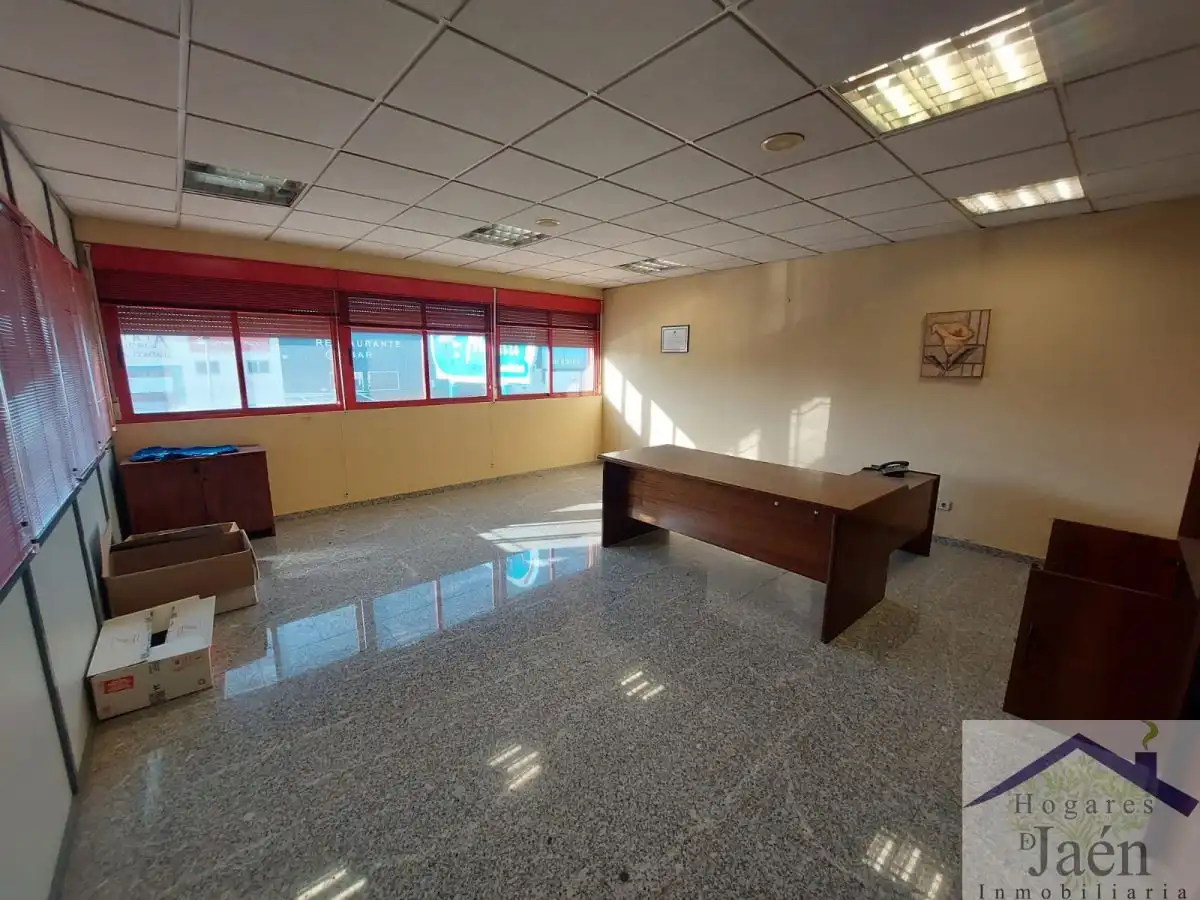 Industrial buildings for rent in Úbeda