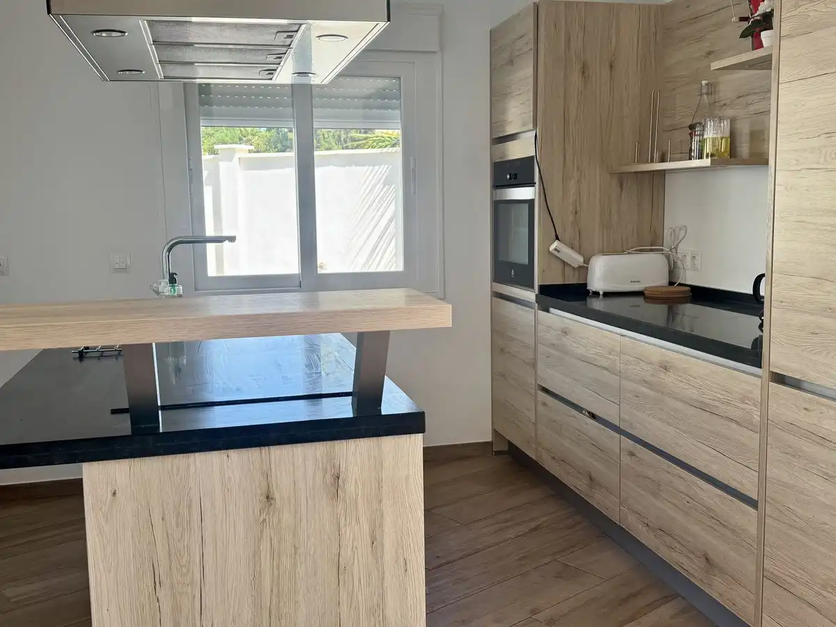 Casa con piscina en venta en Estepona - Estepona,Centro,Avenida Juan Carlos I, imagen 15