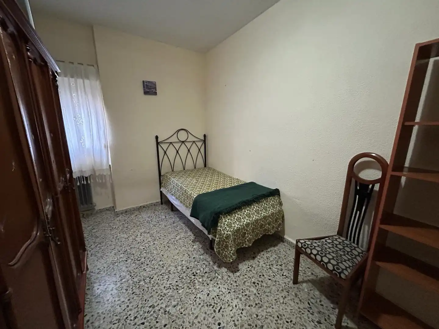 Habitación de Piso en venta en Ciudad Real con Calefacción, Terraza y Amueblado