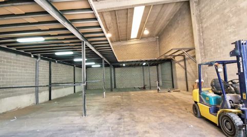 Foto 3 von Fabrikhallen zur Miete in Can Rial, Esparreguera
