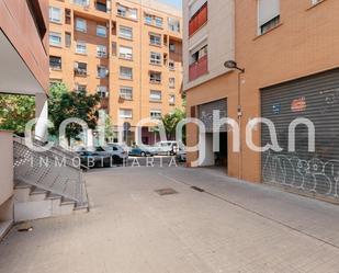 Vista exterior de Local en venda en  Valencia Capital