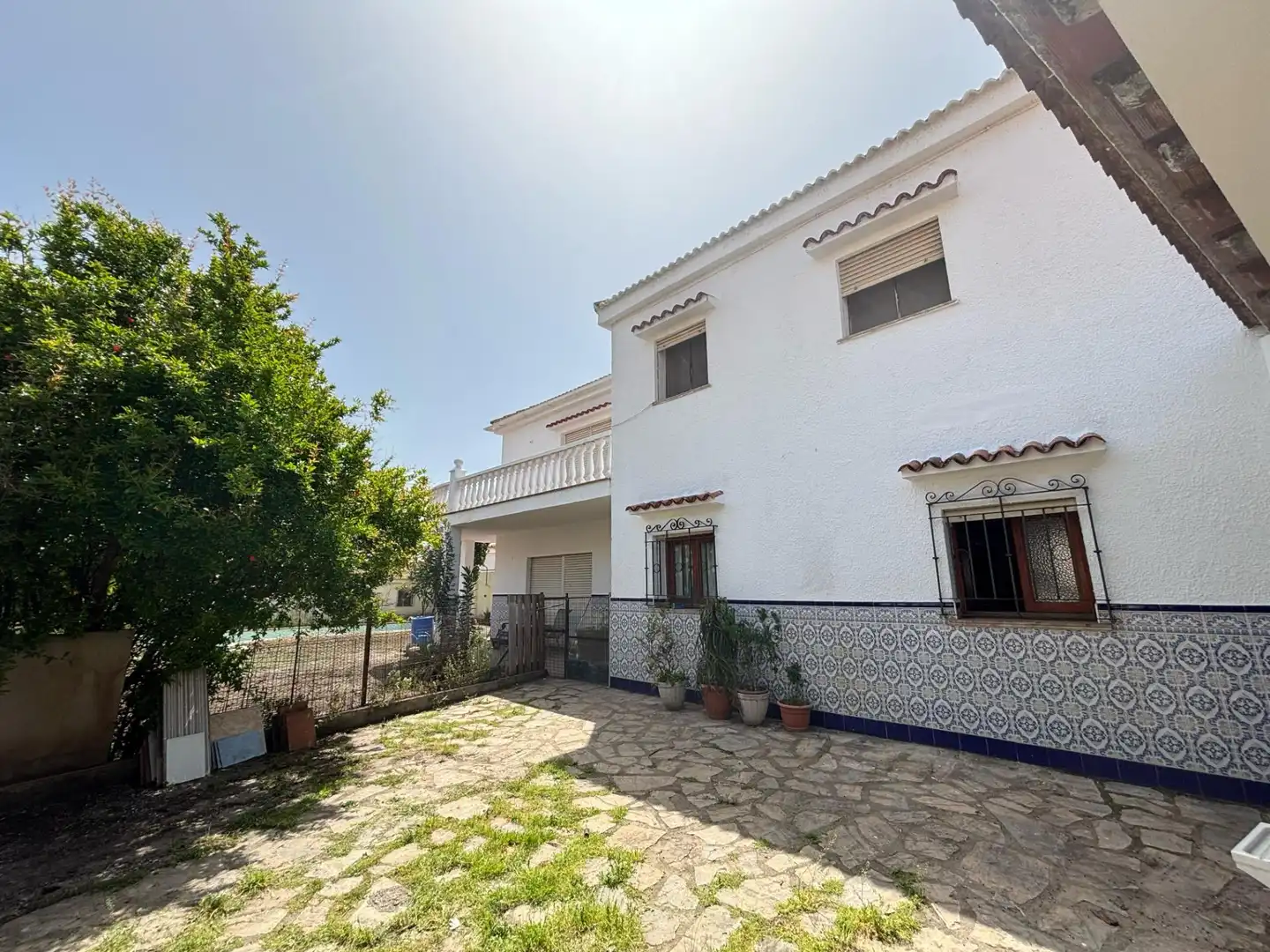 Vista exterior de Casa o chalet en venta en Algeciras con Jardín privado y Piscina