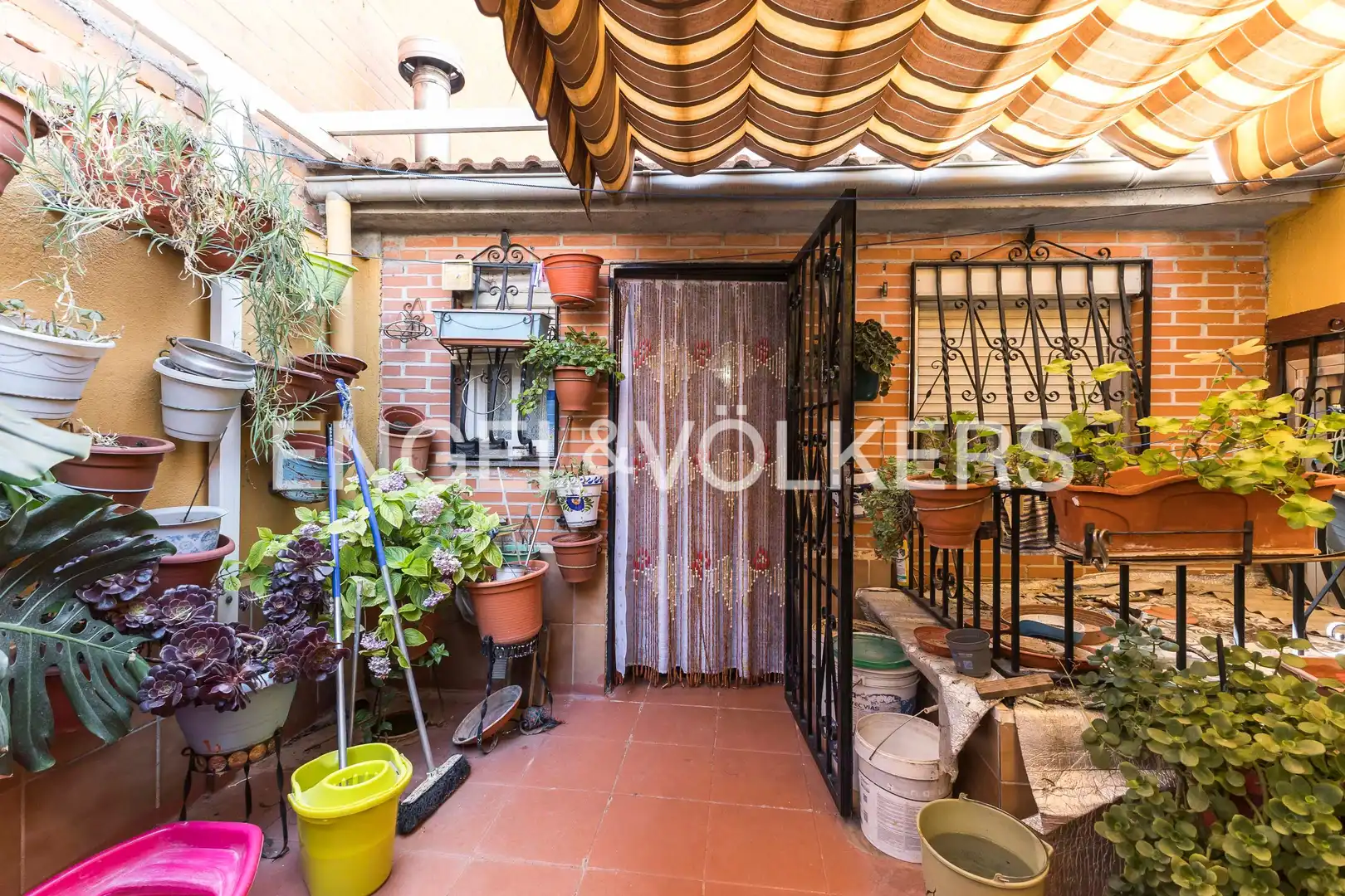 Terrace of Houses for sale in Fuenlabrada  with Heating, Terrace and Storage room