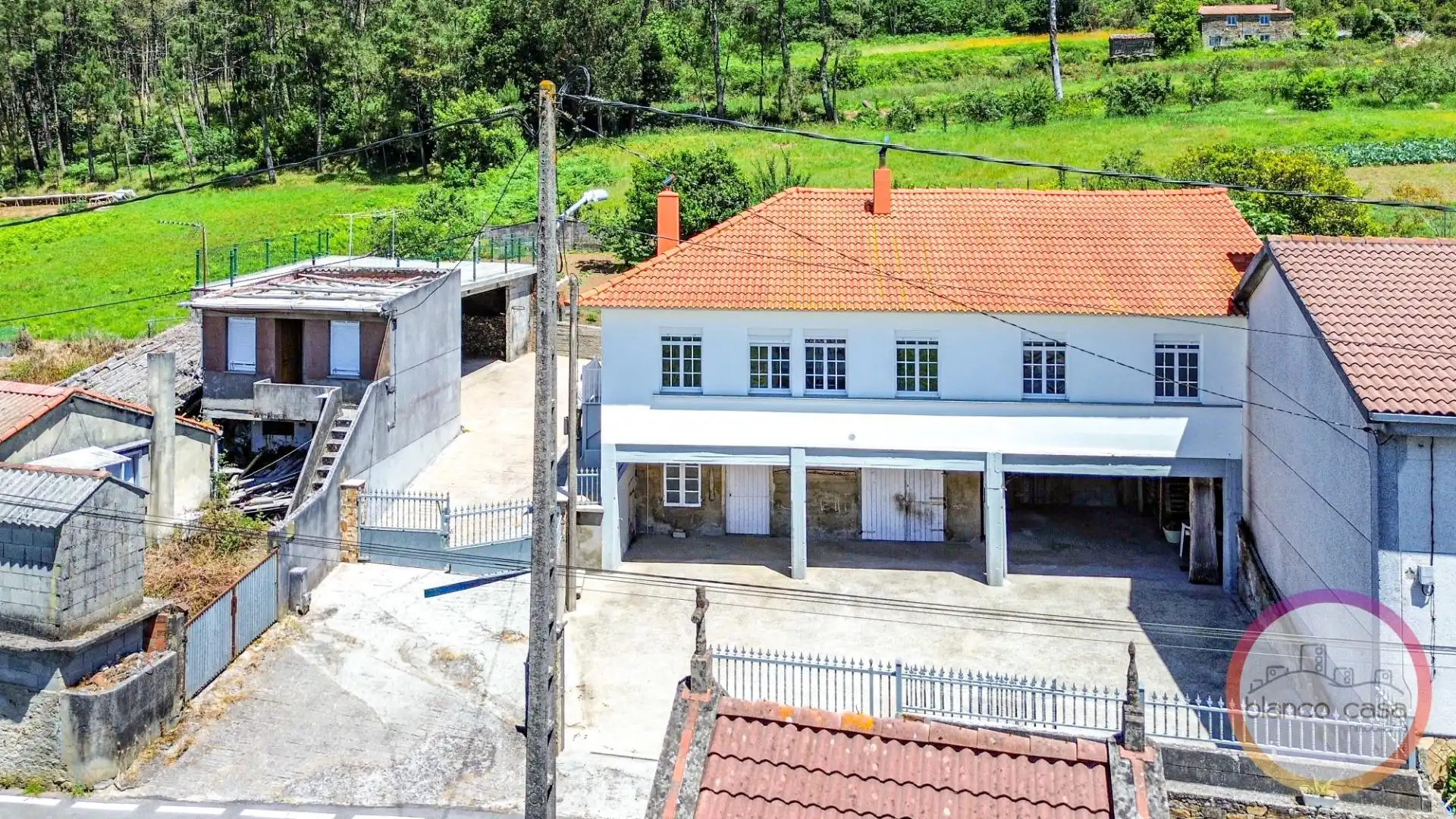Außenansicht von Haus oder Chalet zum Verkauf in Cabana de Bergantiños mit Abstellraum und Möbliert
