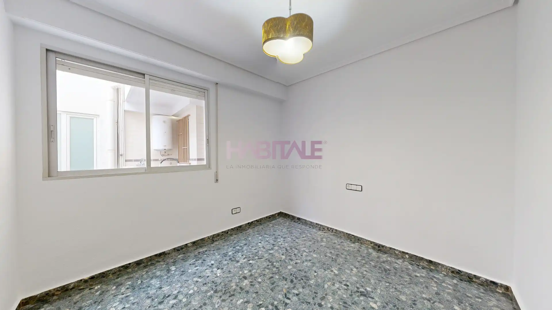 Bedroom of Flat for rent in Torrent