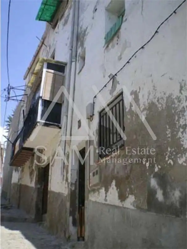 House for sale in Balaguer