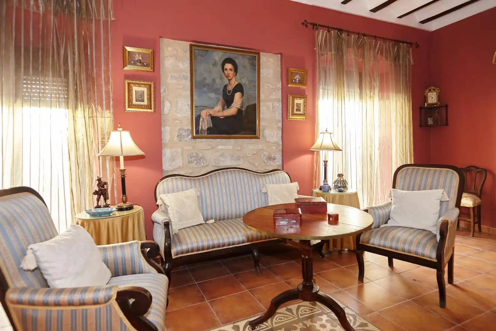 Sala d'estar de Casa o xalet en venda en Baeza amb Aire condicionat, Calefacció i Terrassa