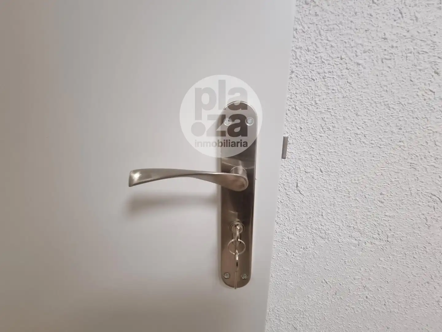Parkplatz von Wohnung zur untervermieten in Burgos mit Möbliert und Internet