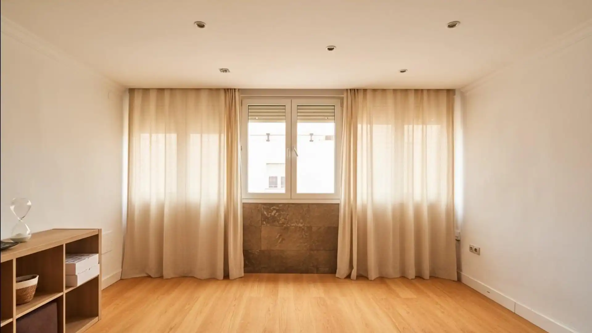 Habitación de Piso en venta en  Cádiz Capital con Aire acondicionado