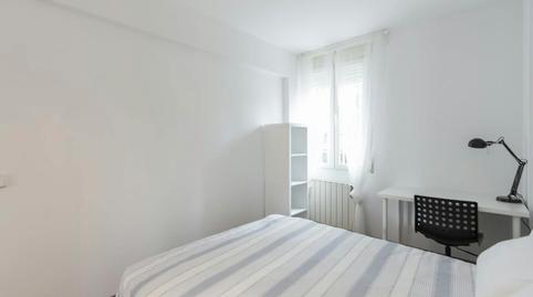 Foto 4 de Piso de alquiler en N/a, Aluche,  Madrid Capital