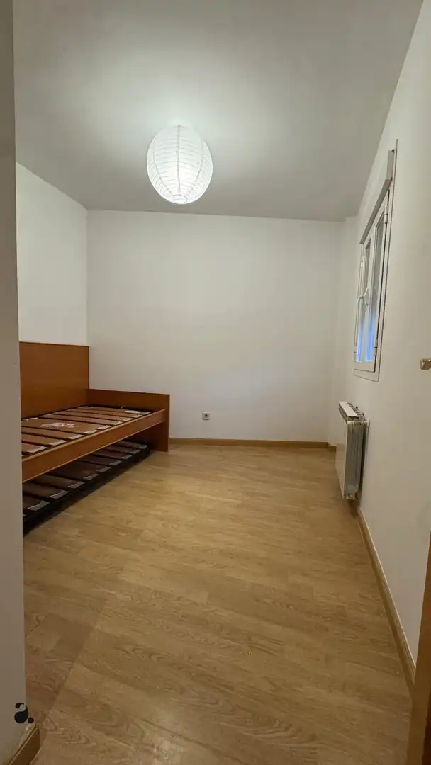 Habitación de Piso en venta en Navalagamella con Calefacción, Terraza y Amueblado