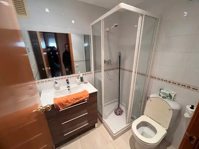 Baño de Piso en venta en Gavà con Aire acondicionado, Calefacción y Terraza