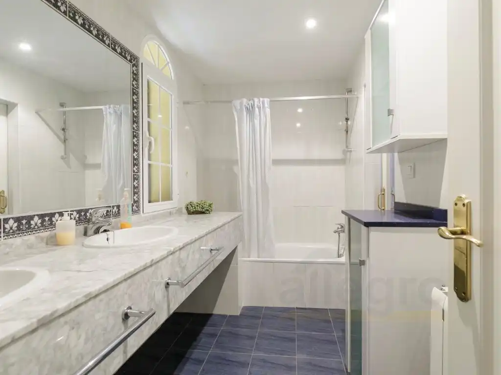 Baño de Casa o chalet en venta en Las Gabias