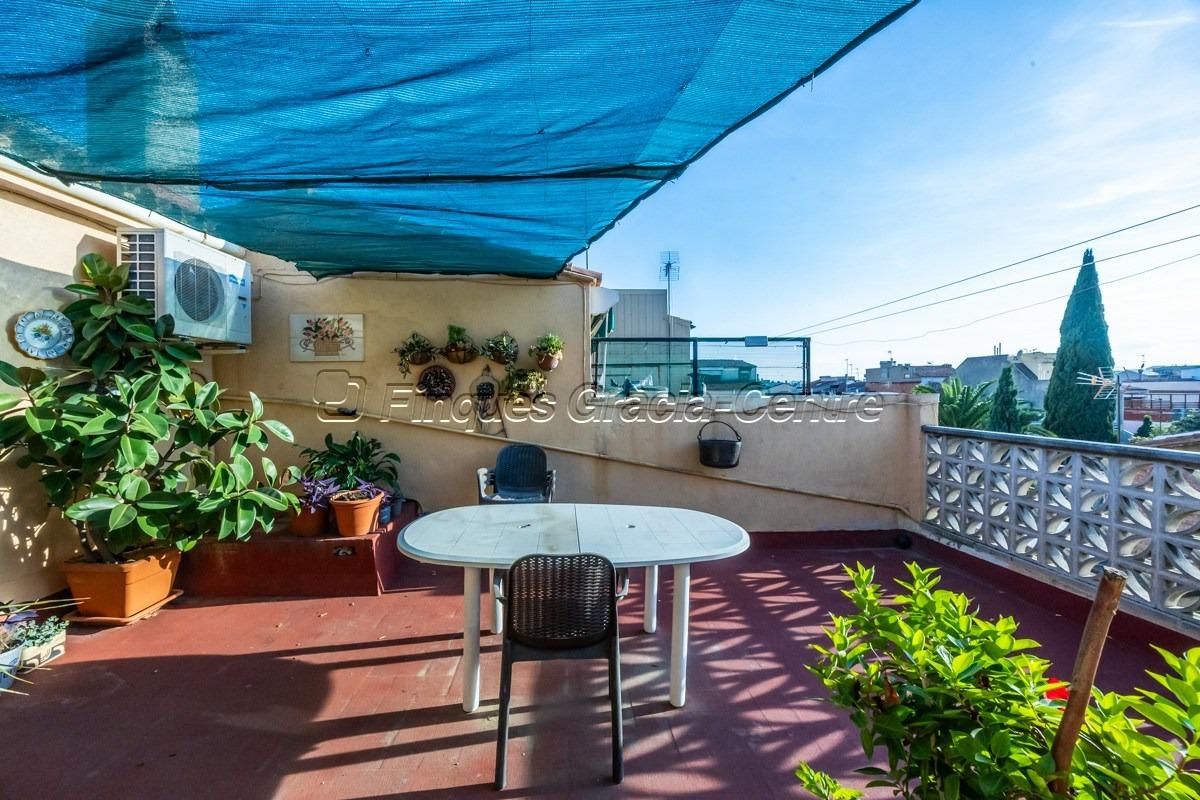 Terrace of House or chalet for sale in Sabadell  with Air Conditioner, Heating and Terrace