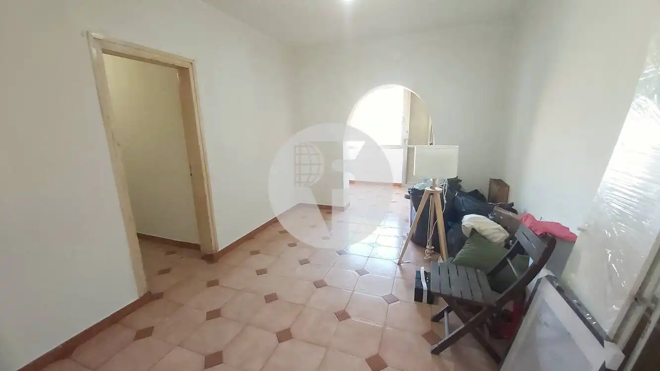 Flat for sale in Sabadell  with Balcony