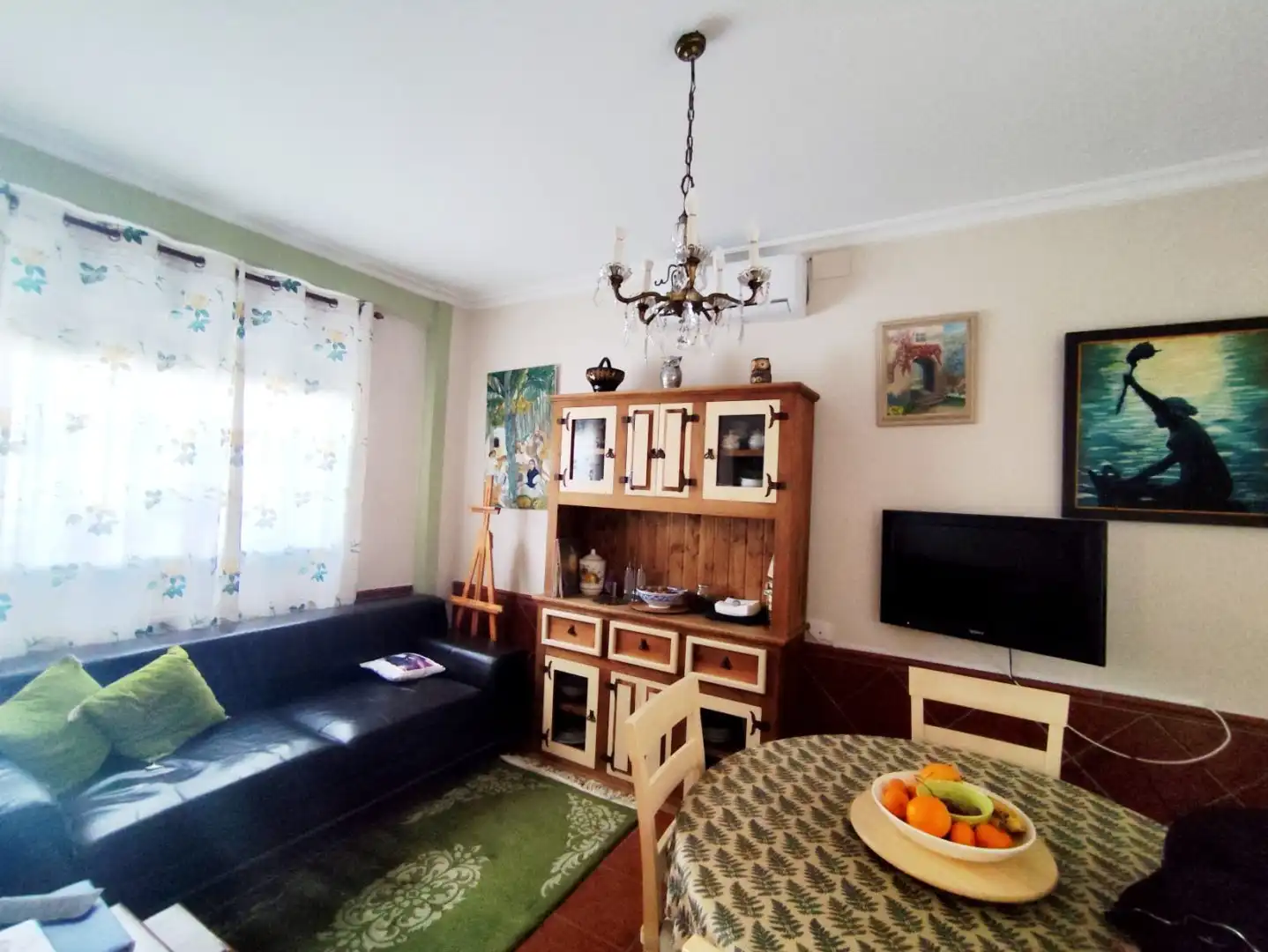 Sala d'estar de Casa o xalet en venda en Hinojos amb Aire condicionat, Calefacció i Jardí privat