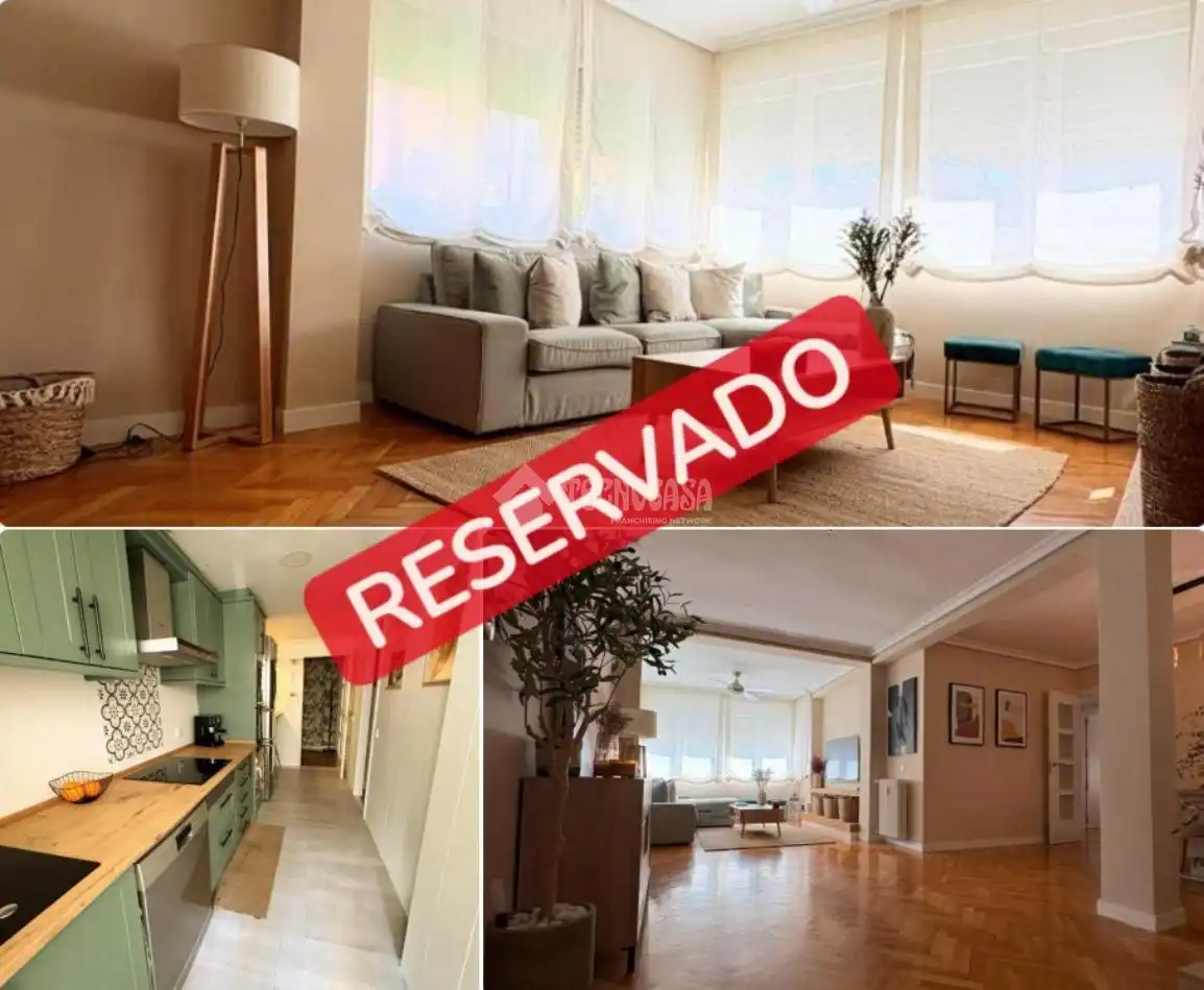 Exterior view of Flat for sale in Madrid  with Heating, Terrace and Furnished
