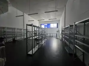 Nave industrial en alquiler en Urbanización Este - Montepríncipe, imagen 6