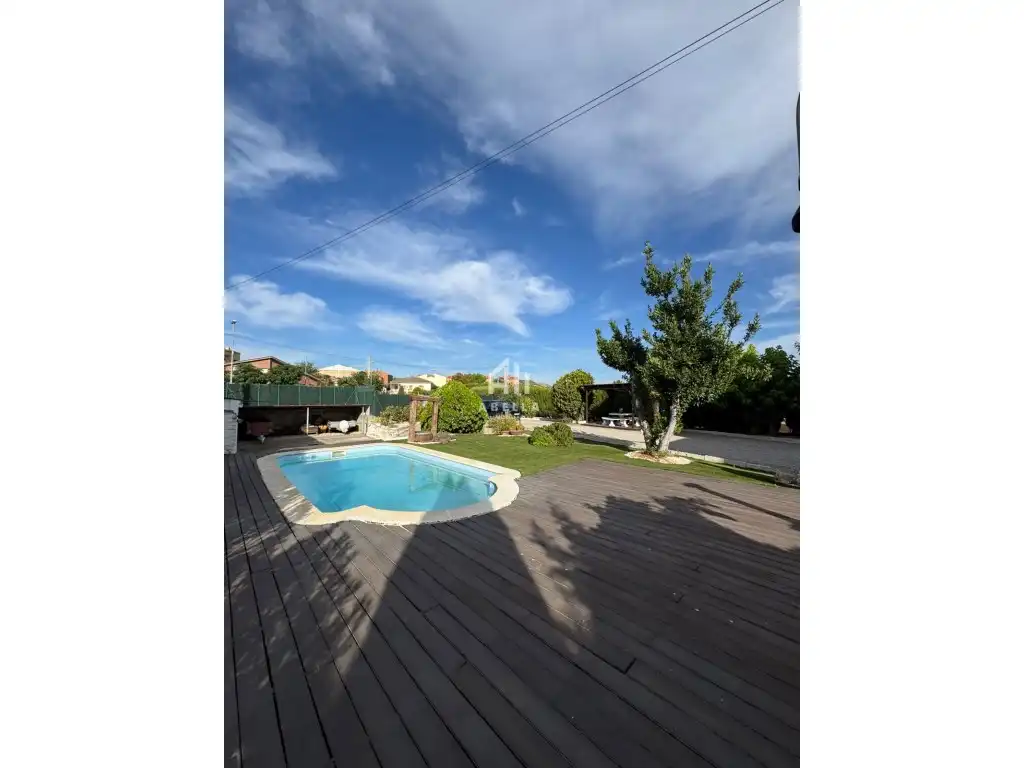Casa en venda a Rosselló