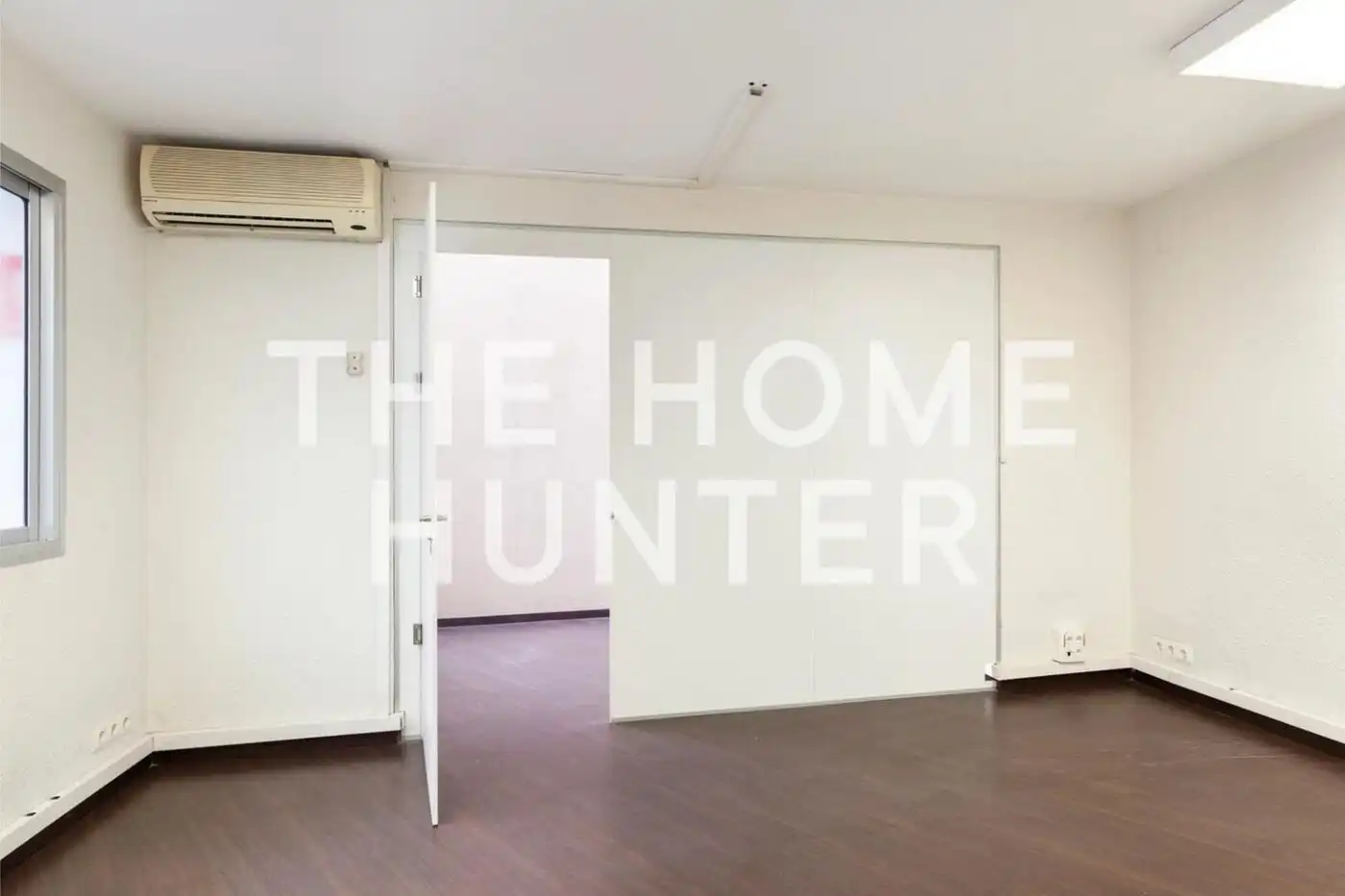 Exterior view of Office for rent in Barcelona  with Heating