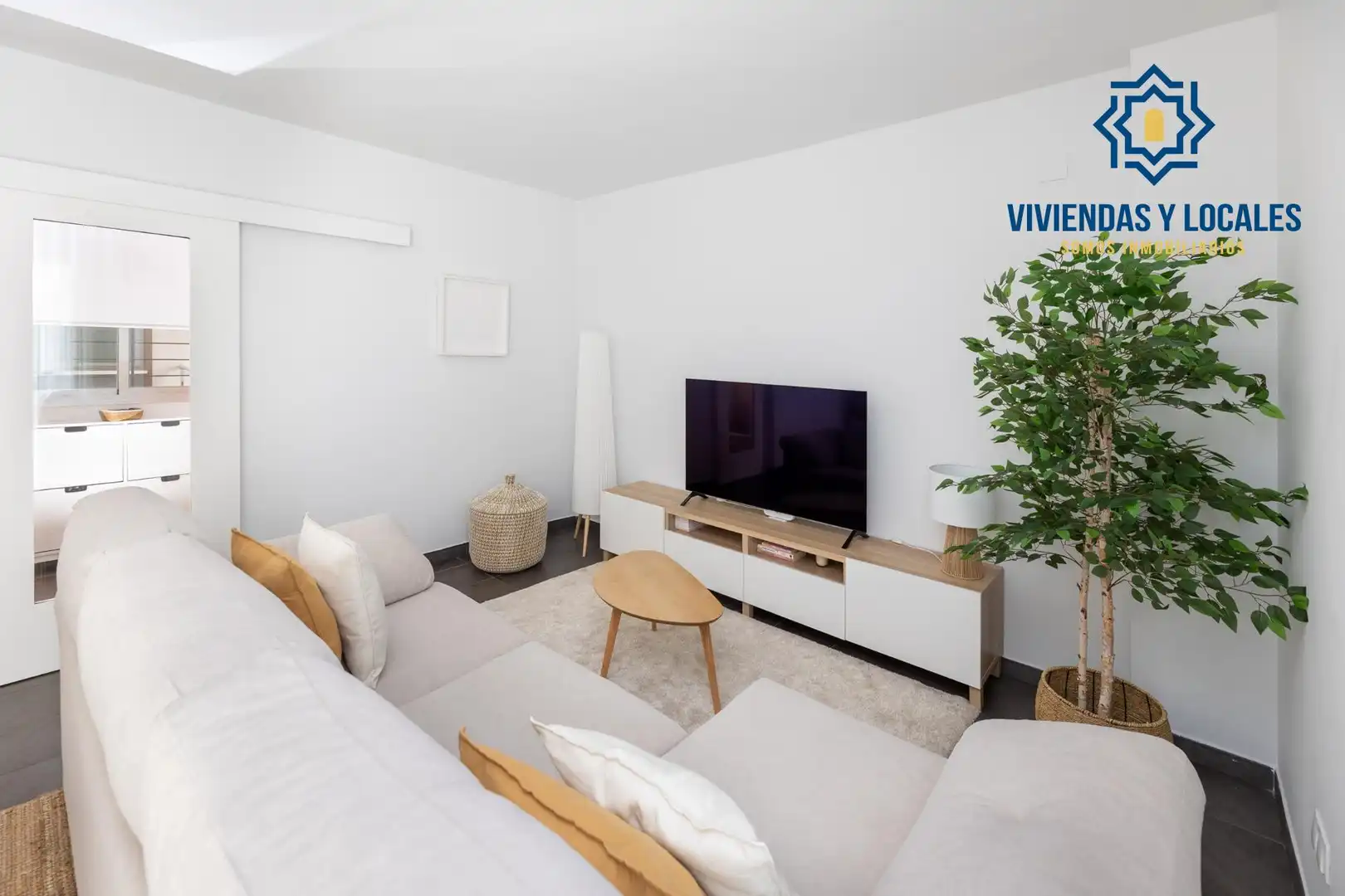 Piso con piscina en venta en Avenida de Circunvalación, imagen 11