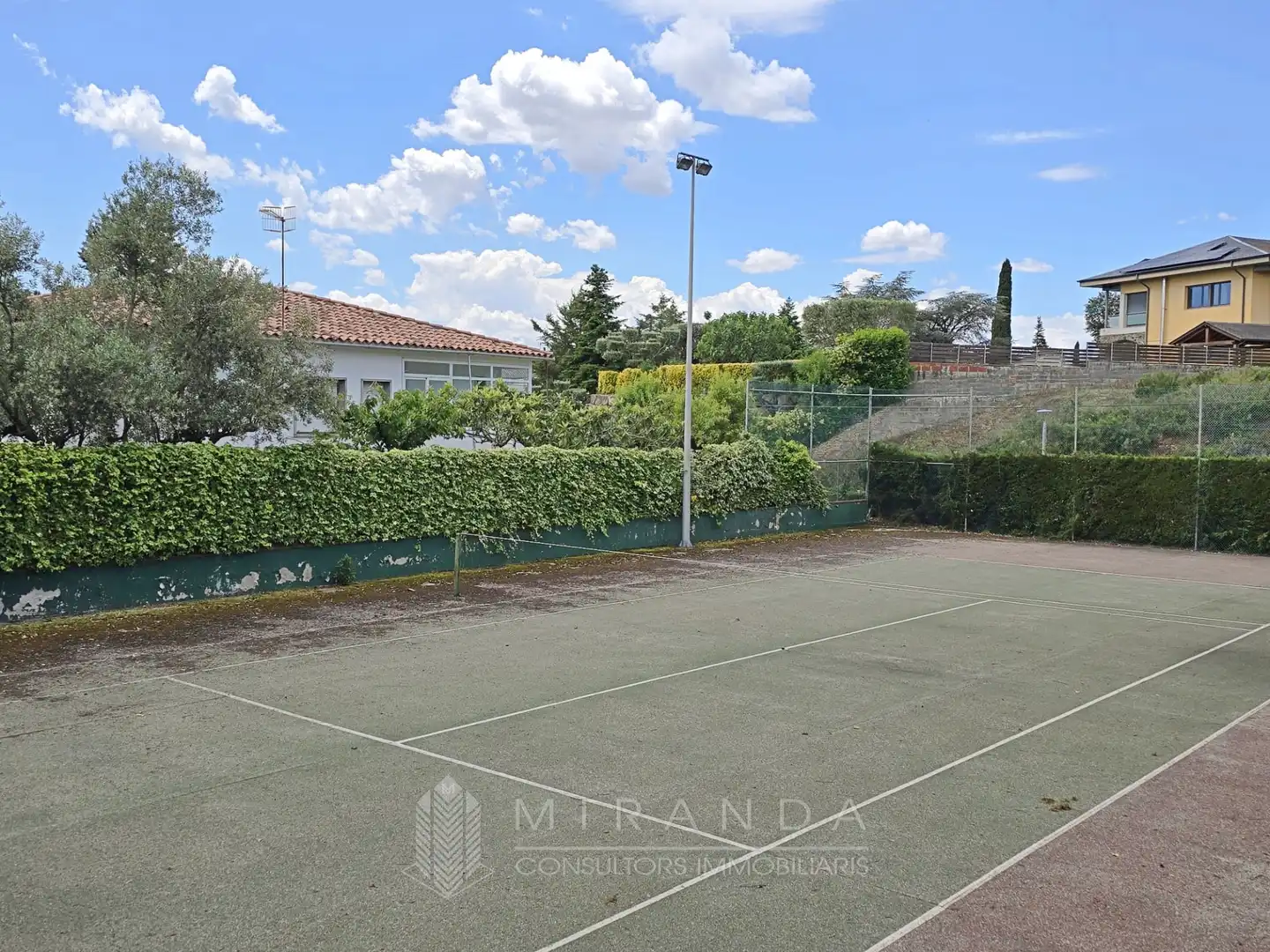 Garden of Houses for sale in Canovelles  with Air Conditioner, Heating and Private garden