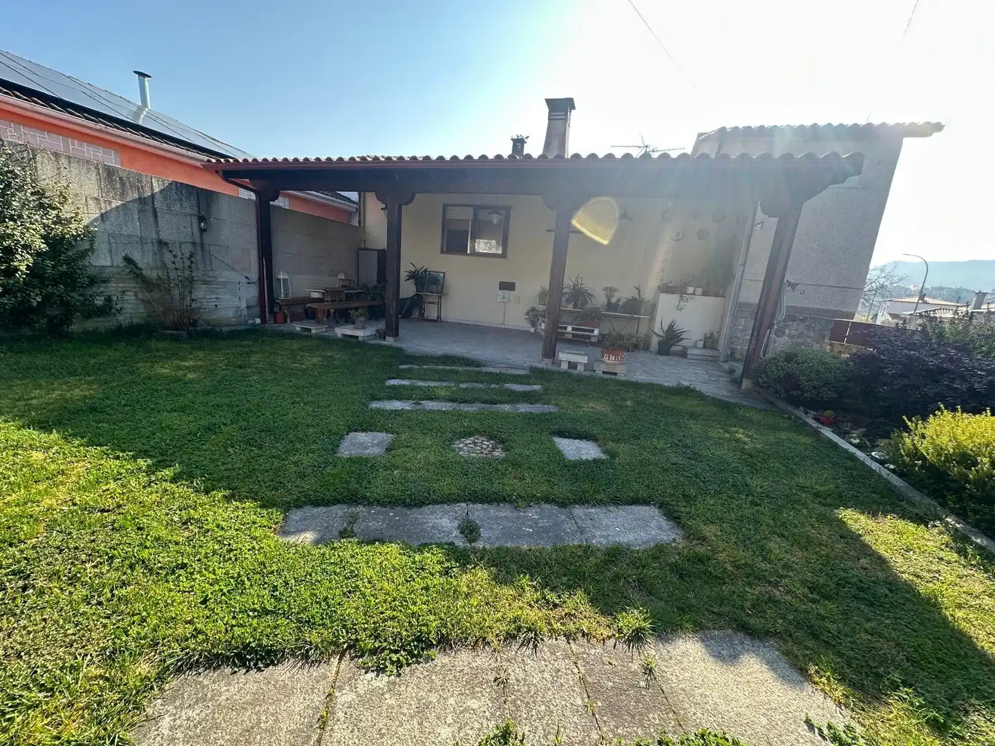 Terrassa de Casa o xalet en venda en Allariz amb Calefacció, Jardí privat i Moblat