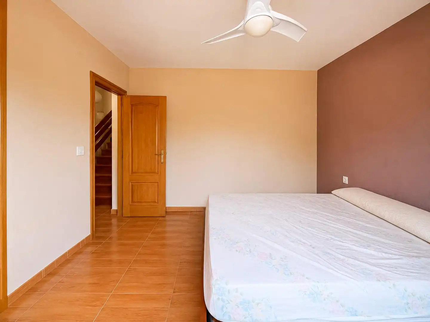 Dormitori de Casa o xalet en venda en L'Eliana amb Aire condicionat, Jardí privat i Terrassa