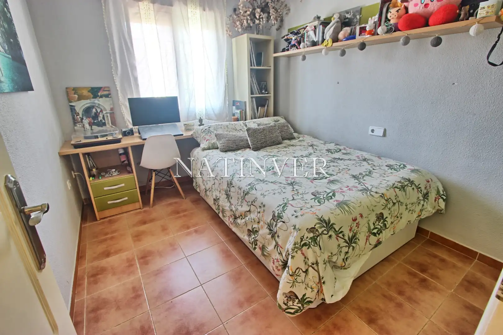 Dormitori de Casa adosada en venda en Vélez-Málaga amb Terrassa i Traster