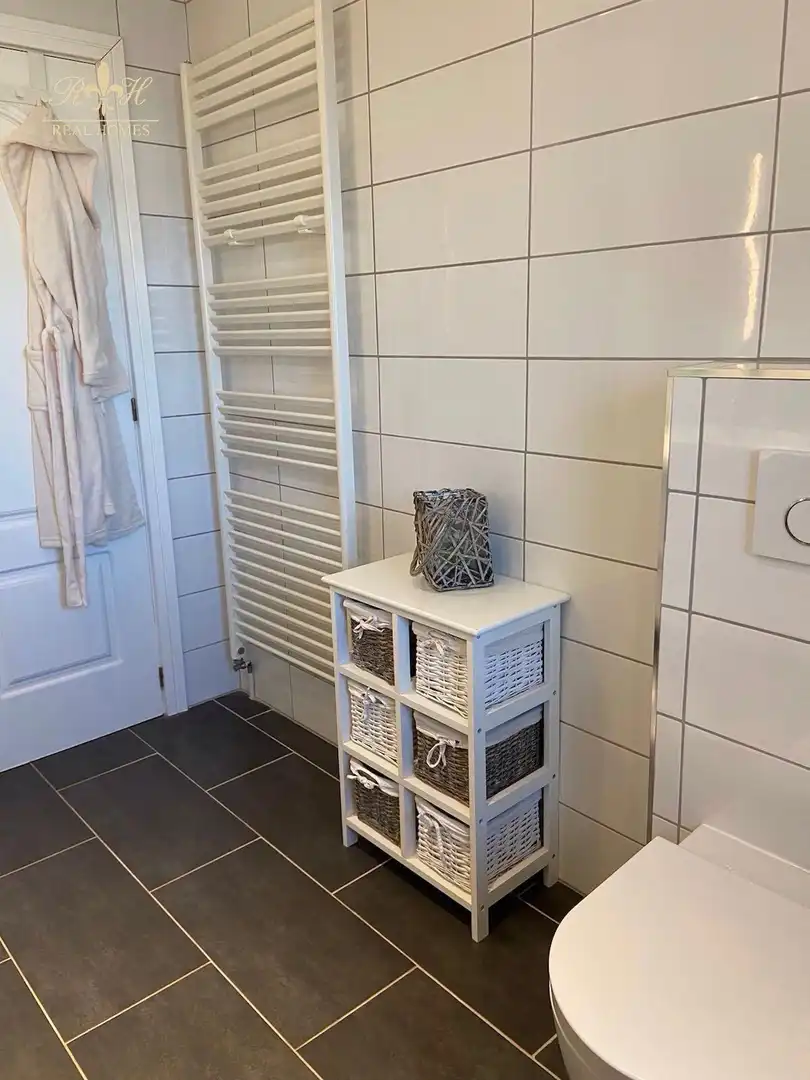 Bathroom of Detached homes for sale in L'Alfàs del Pi  with Air Conditioner, Heating and Swimming Pool