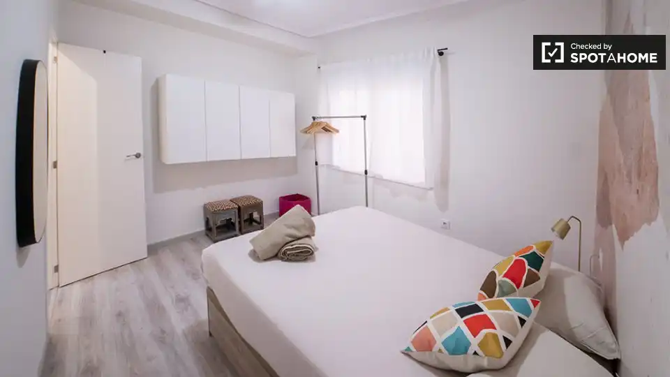 Piso con terraza en alquiler en Ciutat Vella, imagen 16