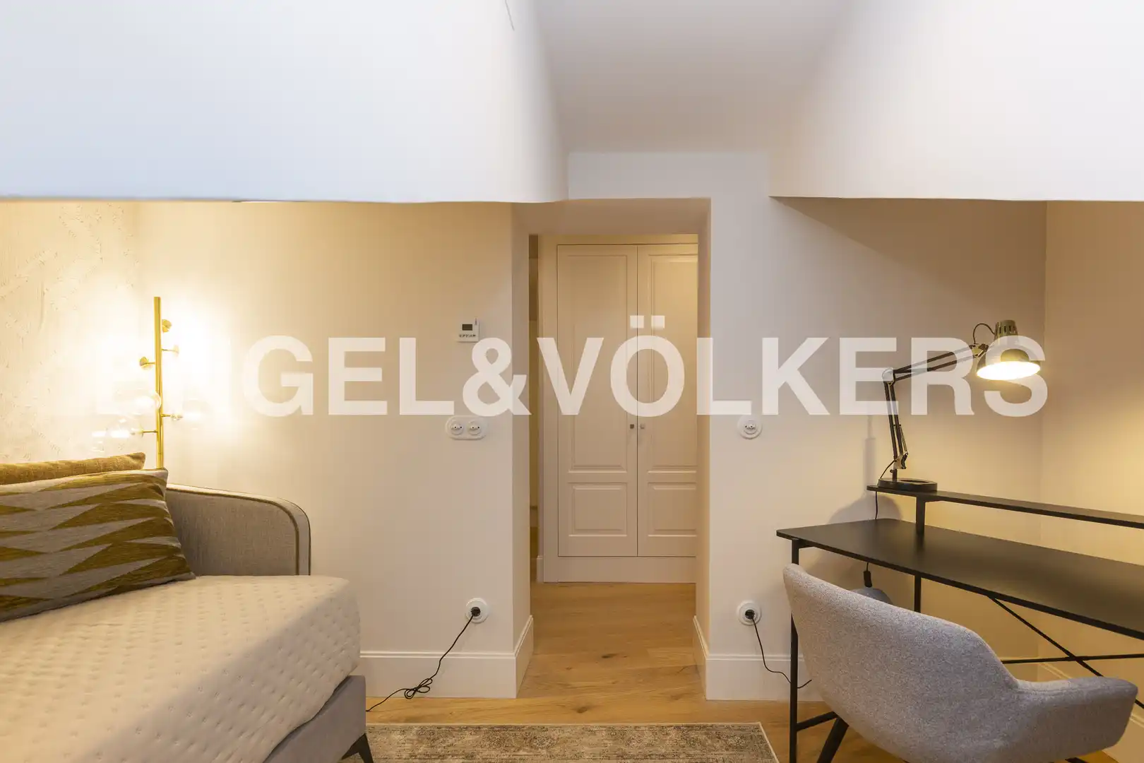Habitación de Ático en venta en Madrid con Aire acondicionado, Calefacción y Amueblado