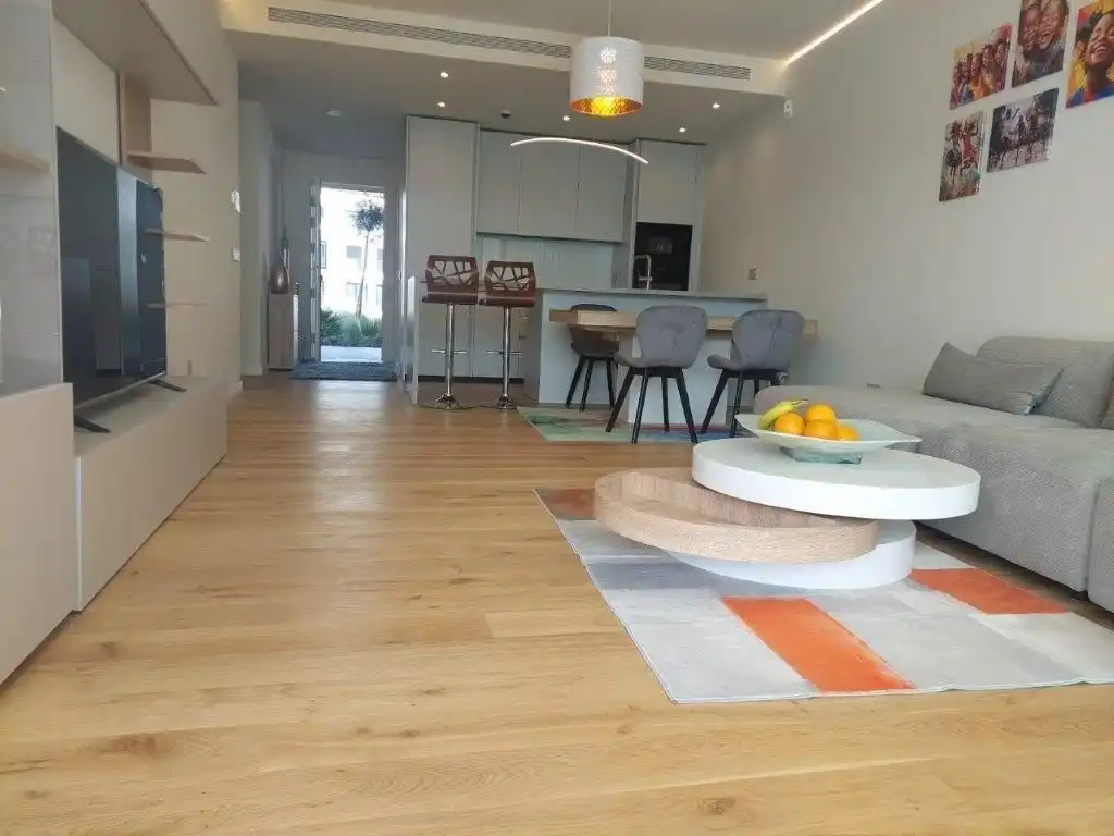 Menjador de Apartament en venda en Benalmádena amb Aire condicionat, Calefacció i Jardí privat