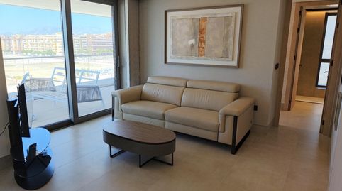 Foto 2 de Piso de alquiler en Calle Pacifico, Martín Carpena - Torre del Río, Málaga Capital