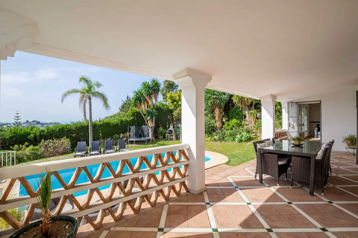 Chalet con terraza en venta en Avenida Benamara 15, imagen 5