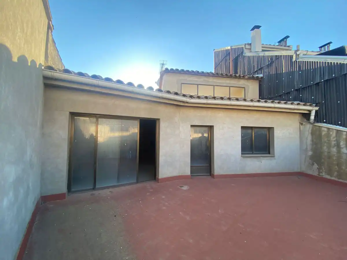 Exterior view of Houses for sale in Les Borges Blanques  with Terrace, Storage room and Balcony