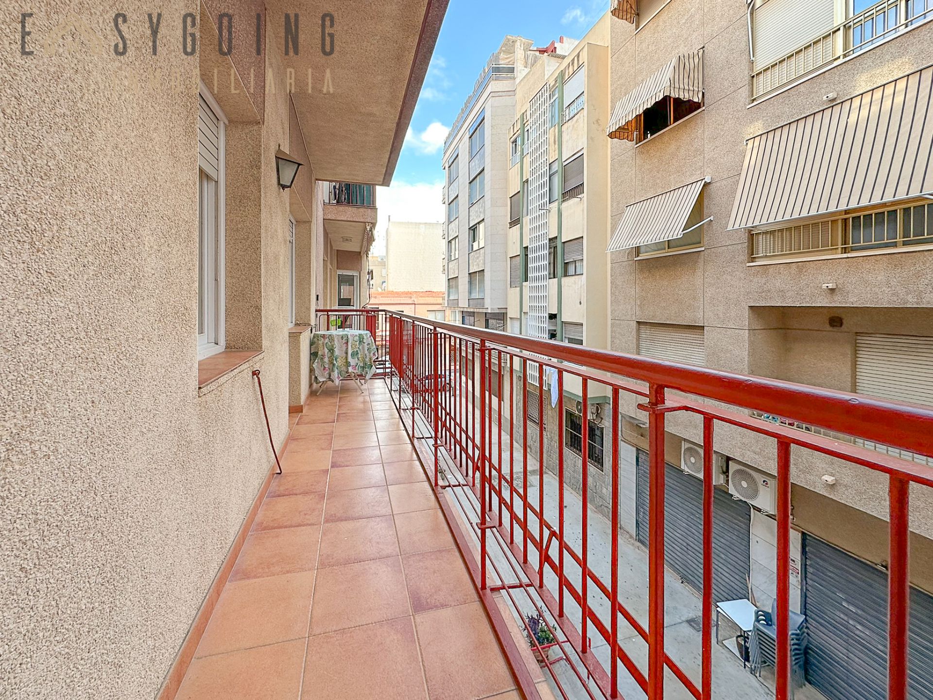 Vista exterior de Apartament en venda en Santa Pola amb Terrassa i Moblat