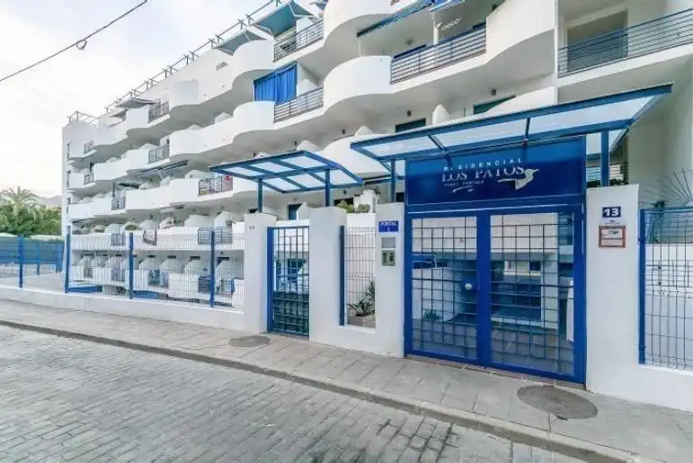 Vista exterior de Àtic en venda en Benalmádena amb Aire condicionat, Calefacció i Terrassa